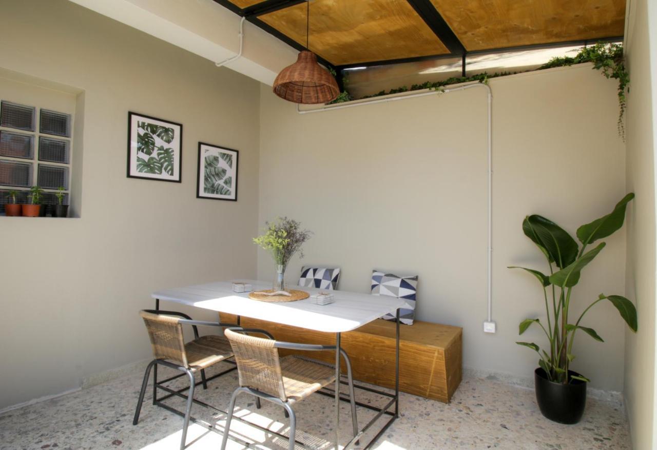 Onos - 2 Bedroom 2 Bathroom Penthouse With Terrace In Old Town Kalamata Eksteriør billede